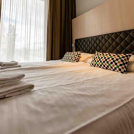 Los Lorentes Apartments Bern Airport Belp Extérieur photo