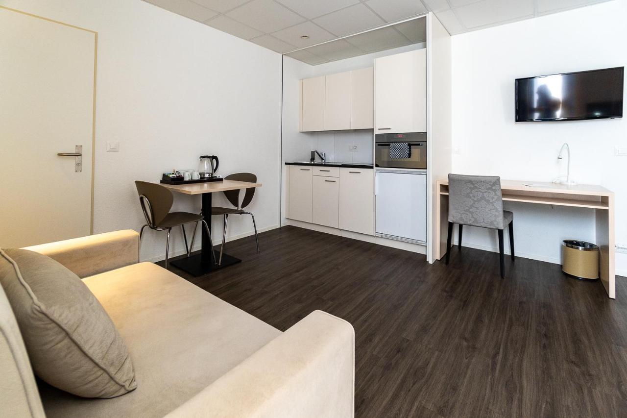 Los Lorentes Apartments Bern Airport Belp Extérieur photo